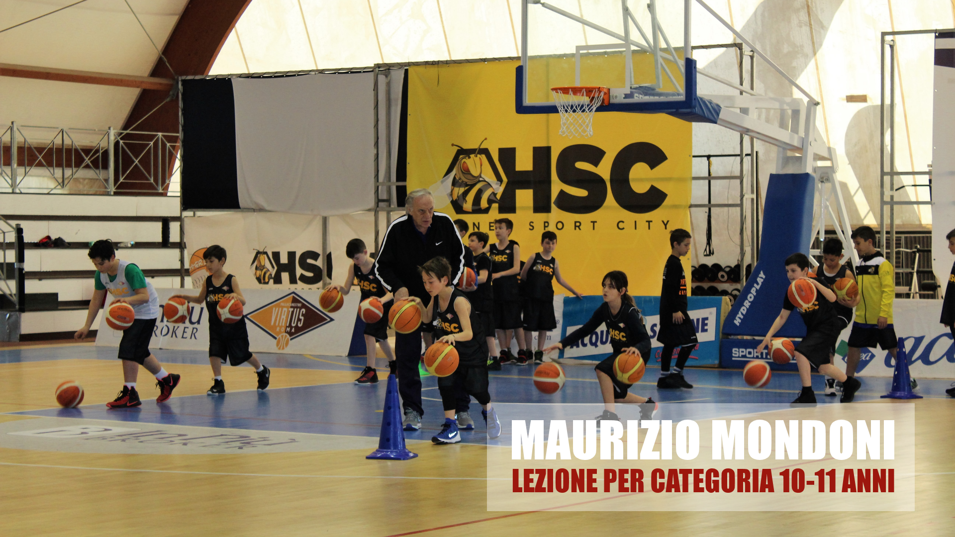 <p>Maurizio Mondoni - Lezione minibasket per la categoria 10-11 anni</p>
